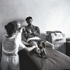 亚洲人撒尿特写HD
